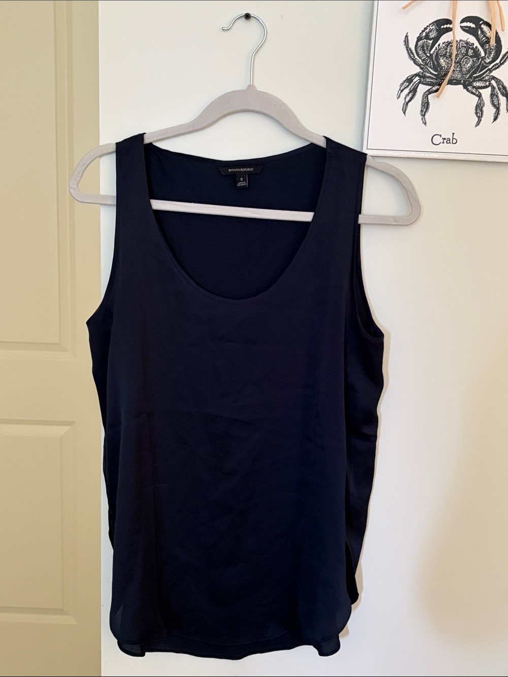 Banana Republic Black Scoop Neck Satin Sleeveless Blouse